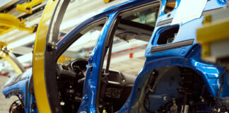 Fca Melfi, procede la salita produttiva della Jeep Compass ibrida e la produzione sale a due turni