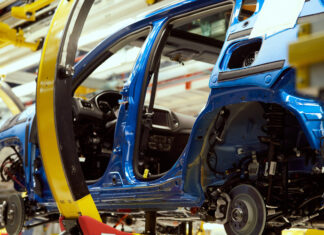 Fca Melfi, procede la salita produttiva della Jeep Compass ibrida e la produzione sale a due turni