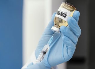 Stellantis, vaccini in azienda