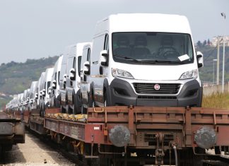 Stellantis, Tavares in visita allo stabilimento Sevel di Atessa