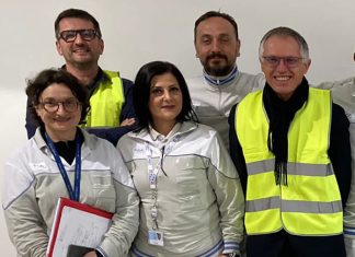 Tavares in visita al Giambattista Vico di Pomigliano