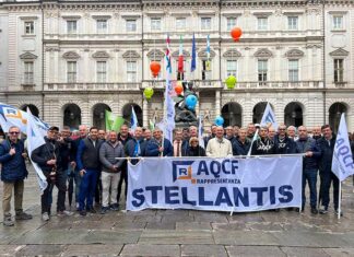 Sciopero a Torino, sindacati uniti in una manifestazione nazionale