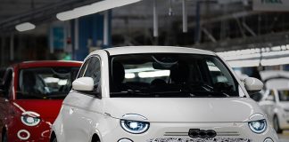 Stellantis Mirafiori, presentata la 500 ibrida